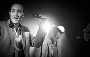 Sebastian Heun b-w Crooner 475_n cut